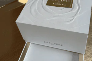 Embossed Drawer Box with Gliding Mechanism