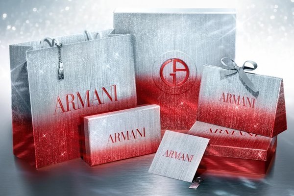 Cosmetic box finish samples with foil stamping, embossing, matte lamination and spot UV