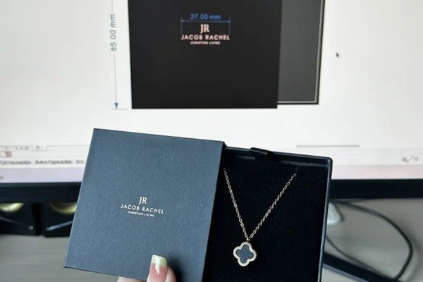 Bracelet box manufacturer sample and artwork proof
